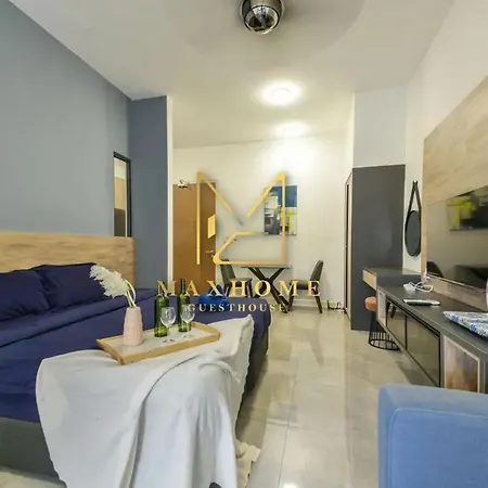 Maxhome At Imperio Melaka Room photo