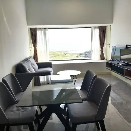 Maxhome At Imperio Melaka Exterior photo